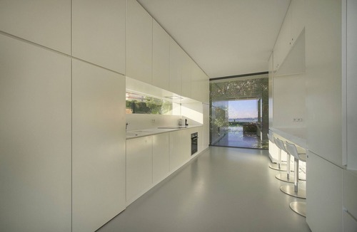 Golfe Juan Villa | FRGK RAMPE Exceptional villa with a pool and ocean view