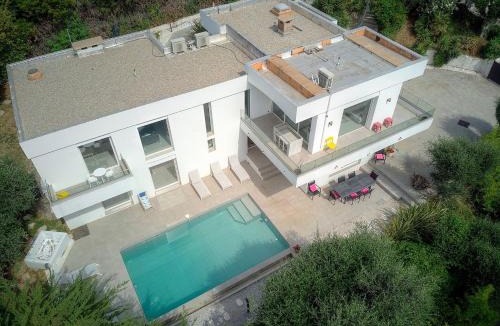 Le Cannet House | FRGK "Villa Hameau des Collines" Pool, Tranquil Setting & Ultra-Fast Wi-Fi