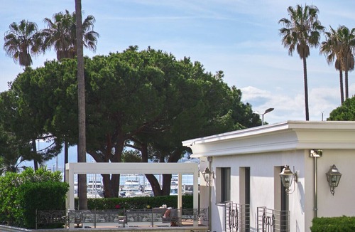 Pointe Croisette Villa | FRGK Villa Maria Croisette Luxury Cannes Villa ne