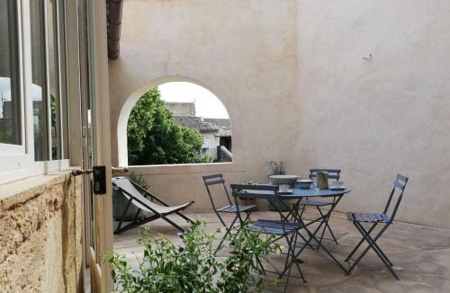Souvignargues Apartment | Gîte de charme entre Camargue et Cévennes