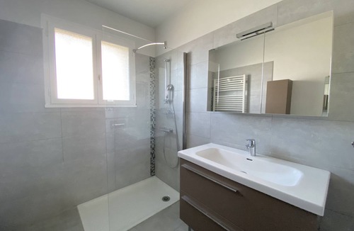 Entrechaux House | Gîte de la Prieuresse - Maison Avec Piscine, Près de Vaison-la-romaine !