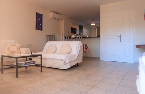 Gassin Apartment | GASSIN/LES PARCS DE LONGAGNE: 3-BEDROOM HOUSE IN SECURE DOMAIN WITH POOL