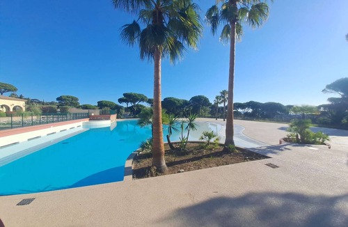 Gassin House | GASSIN/PARC OASIS : CALIFORNIAN STYLE HOUSE FOR 8 PEOPLE NEAR SAINT-TROPEZ