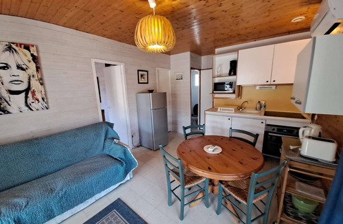 Gassin House | GASSIN/PARC OASIS: CALIFORNIA STYLE HOUSE FOR 4/6 PEOPLE WITH AIR CONDITIONING