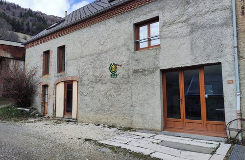 Saint-Jean-de-Vaulx House | Gite in Matheysine. Gather your tribe where time stands still!
