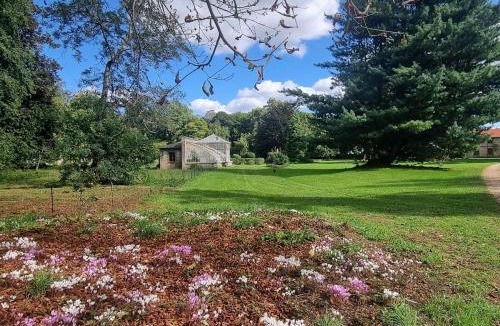 Brestot House | Gite - Les Ecuries du Domaine de Brumare 19 pers