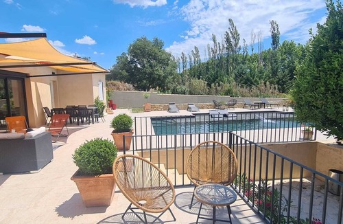 Saumane-de-Vaucluse House | Gîte Thaliana 6 people with swimming pool 200m from Saumane de Vaucluse golf course