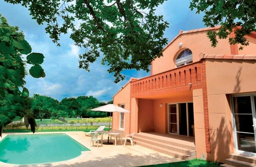 Pont-de-Larn Villa | Golf-Side Sanctuary in Mazamet