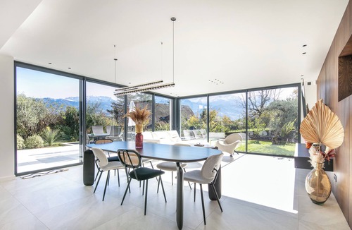 Bernin House | Gorgeous 4-bedroom house with AC in charming Bernin France