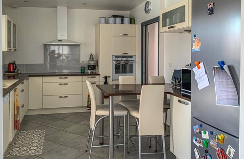 Mallemort House | Gorgeous home in Mallemort