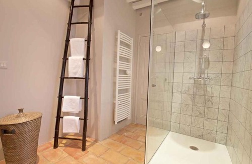 Goult House | Goult Villa Sleeps 8 Pool