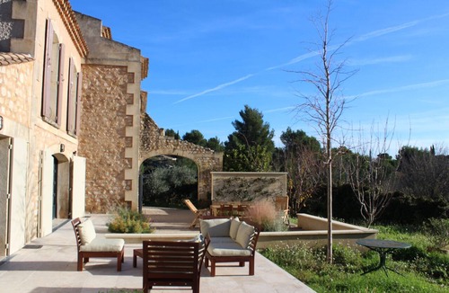 Paradou House | Grand Mazet garden level, 3 parental suites shared swimming pool - Vallée des Baux
