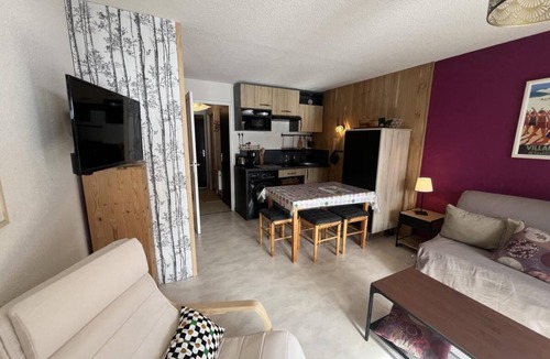 Correncon-en-Vercors Apartment | Ground floor, terrace, tv, 29m², Villard de Lans