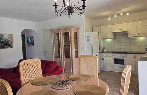 Plage d'Argeles Villa | Ground floor of a beautiful villa, 200m from the beach, private garden, carport, air conditioning