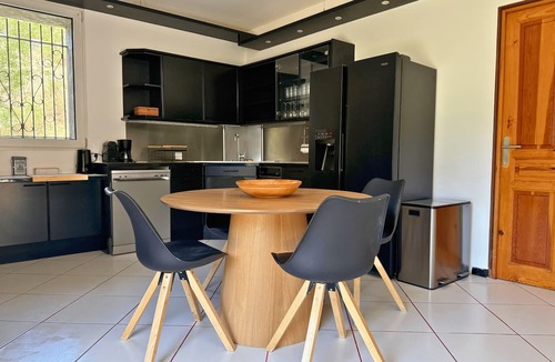 Orange House | Group house in Provence with a pool, ping-pong, pétanque, and billiards
