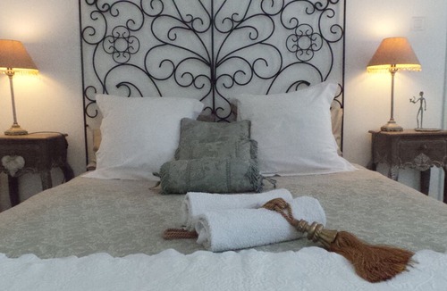 Frejus Plage Bed & Breakfast | Guest Studio Aphrodite, 800m from the beach