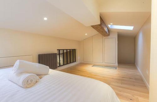 Old Lyon Apartment | GuestReady - L’Ecrin du Vieux-Lyon Calme, Standing
