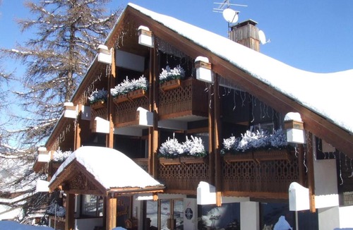 Les Claux Hotel | Hôtel Ecureuil