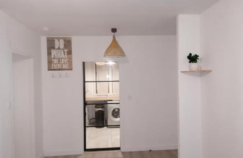 Clermont-Ferrand Apartment | Hadriel Host