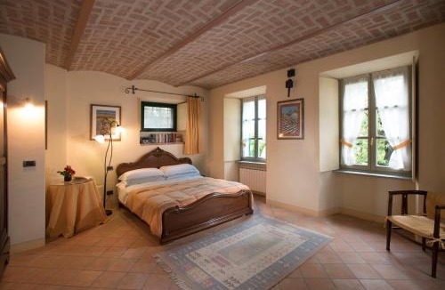 Guarene Bed & Breakfast | Hazelnut Valley