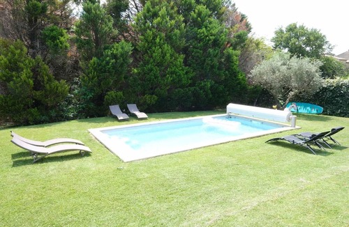 Bedarrides Villa | Heated pool villa rental in Bédarrides for 6 people