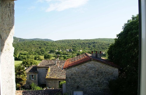 Brujas House | Hilltop Stay near Beaulieu