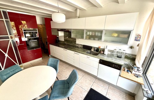 La Martelle House | Historic F6 residence with Wifi and terrace