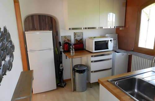 Auriol House | Holiday Home 'Bergerie Des Estelles' with Mountain View, Wi-Fi and Air Conditioning