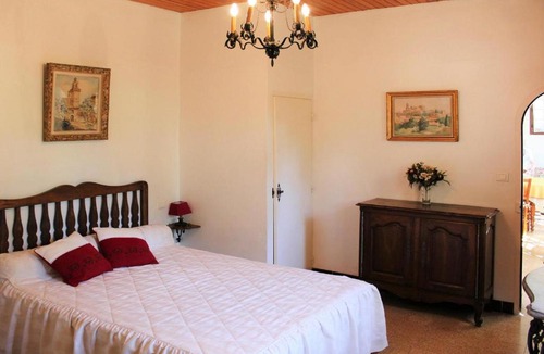 Salon-de-Provence House | holiday home, Salon-de-Provence