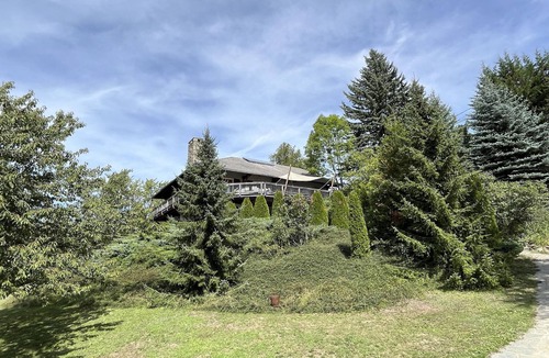 Saint-Sauveur House | Holiday Home with sauna, Saint-Sauveur