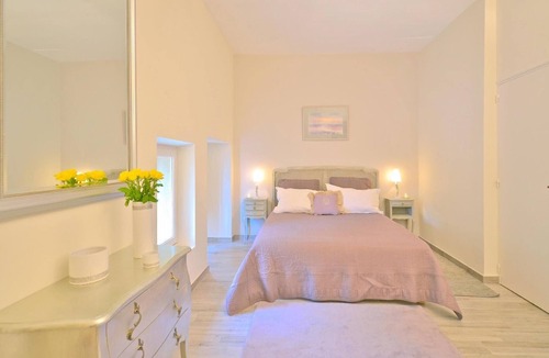 Robion House | Holiday house Robion for 1 - 11 persons with 5 bedrooms - Luxury holiday home