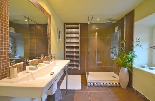 Robion House | Holiday house Robion for 1 - 11 persons with 5 bedrooms - Luxury holiday home