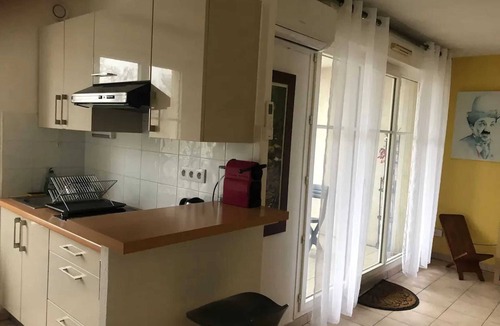 Port Marianne Apartment | Homerez - Apartment in Montpellier