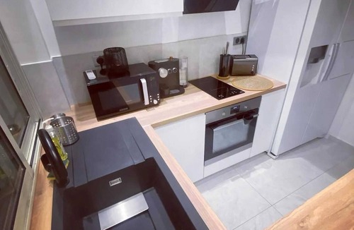 La Couronne Apartment | Homerez - Apt Martigues sea view