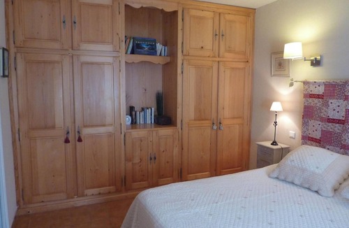 Menerbes Villa | Homerez - Charming Villa in Ménerbes with Private Pool