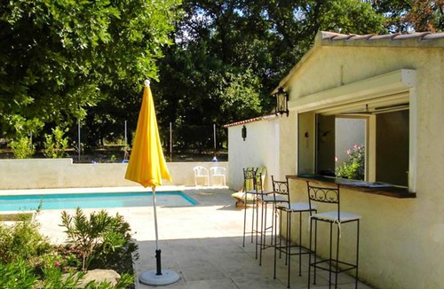 Entrechaux House | Homerez - House 10 km away from the slopes for 8 ppl. with swimming-pool