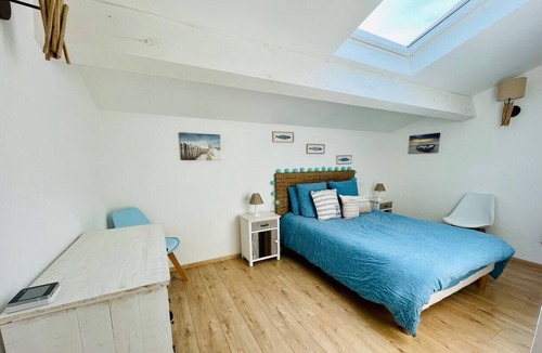 Uchaux House | Homerez - House for 6 ppl. with swimming-pool, jacuzzi and terrace at Uchaux