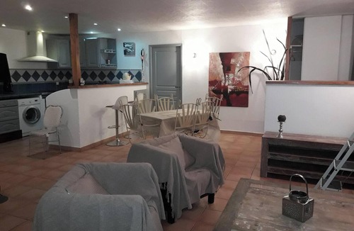 Maillane House | Homerez - House in Maillane