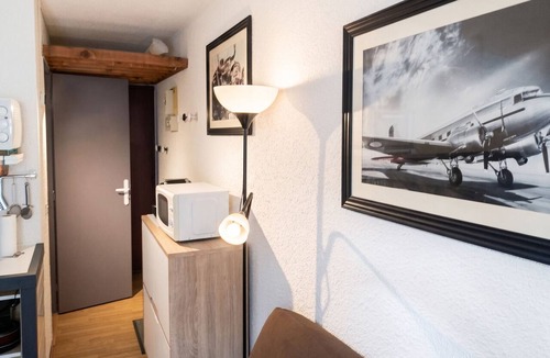 Puy-Saint-Vincent Apartment | Homerez - Studio in Puy-Saint-Vincent.