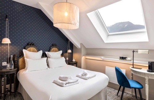 Embrun Hotel | Hotel La Robeyere, BW Signature Collection