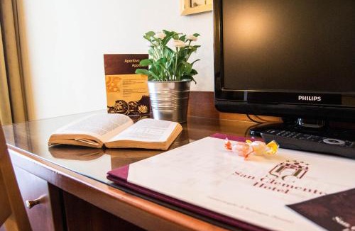 Santarcangelo di Romagna Hotel | Hotel San Clemente