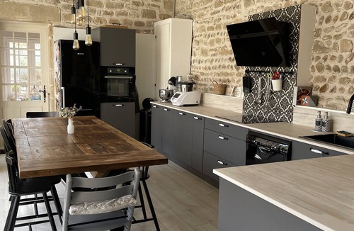 Saint-Donat-sur-l'Herbasse House | House with swimming pool and children's playground Drôme