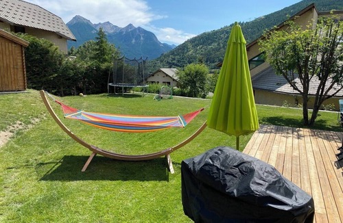 Forville House | HOUSE 140 m² · 5 bedrooms · Sleeps 8 · Garden · Terrace · Briançon/Serre-Chevalier