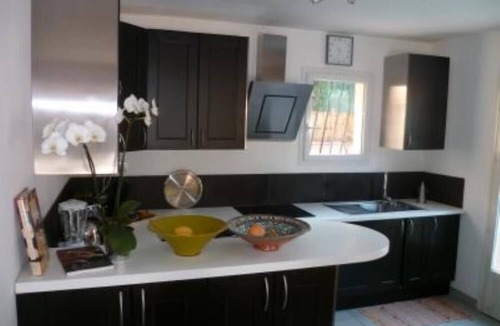 Bastide Giraud House | House for rent in in the cote d'azur with private garden and swimming pool