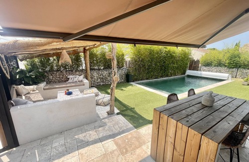 Carpentras House | House pool barbecue pétanque at the foot of the Ventoux