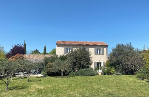 Entrechaux House | House & Studio for 6 - 8 travellers with views of Mont Ventoux