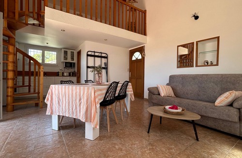 La Motte House | House with swimming pool and private terrace - Vineyard view - 2 to 4 pers - Near the sea