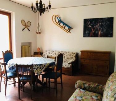 Portico e San Benedetto Apartment | I Due Cervi