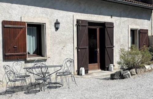 Revel House | II Semi-detached cottage near the beach on the shores of Lake Saint Ferréol