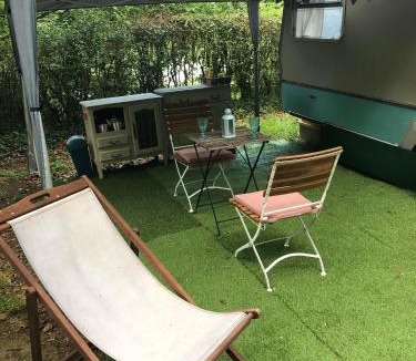 Commana Other | Jacobs Hideaway